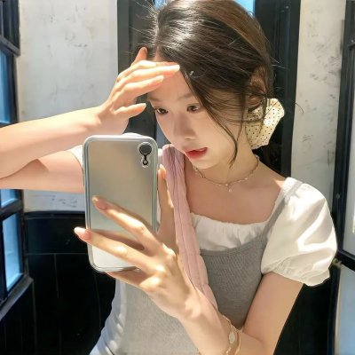 少女与海怪